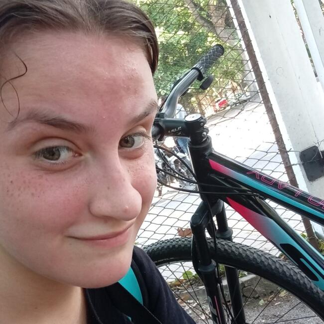 Trabajo para niñera en Quilmes: Mora