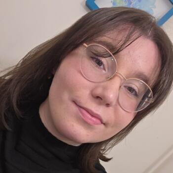 Babysitter in Azerailles: Lila