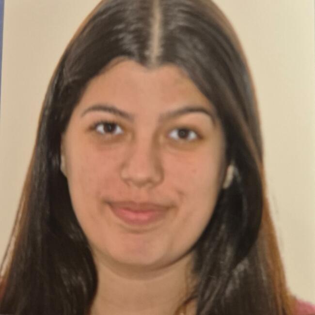 Niñera en Calella: Carla