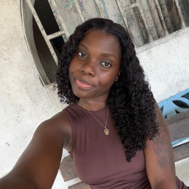 Babysitter in Saint-Laurent-du-Maroni: Neissa