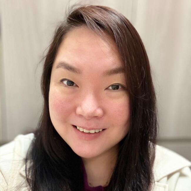 Babysitter in Singapore: Lay shan