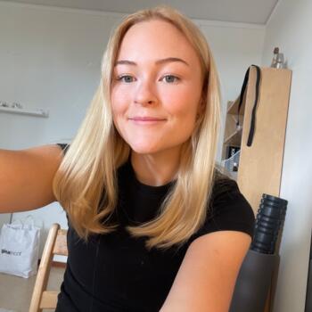 Babysitter Huddinge: Lilly