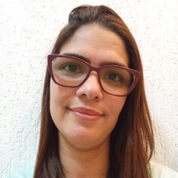 Babysitter Rio de Janeiro: Andreia