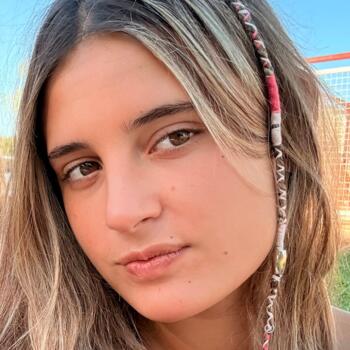 Babysitter in Rosario: Mia