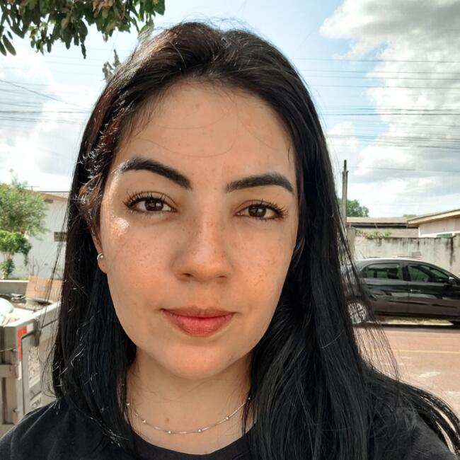 Babá em Sinop: Franciele