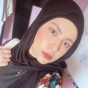 Babysitting job in Cairo: babysitting job Nadeen