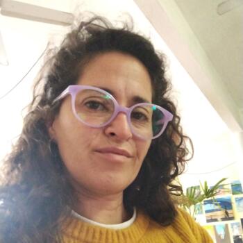 Babysitter in Salinas: Ruth Vanessa