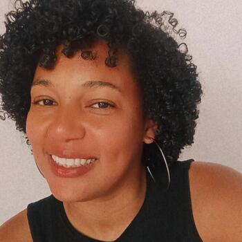 Babysitter in Riachuelo (Sergipe): Shirley