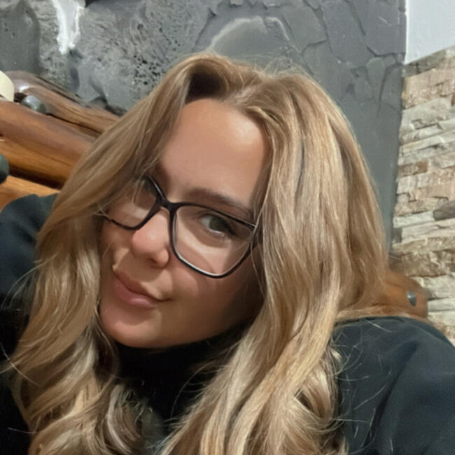 Babysitter a Santa Giusta: Giulia