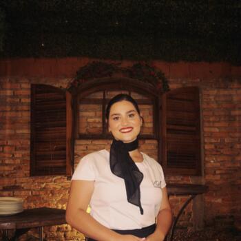 Babysitter in Belo Horizonte: Victoria