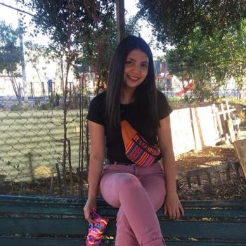 Niñera Peñaflor: Anahis Belén