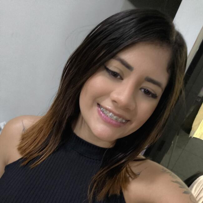 Babysitter in Brasília: Laryssa