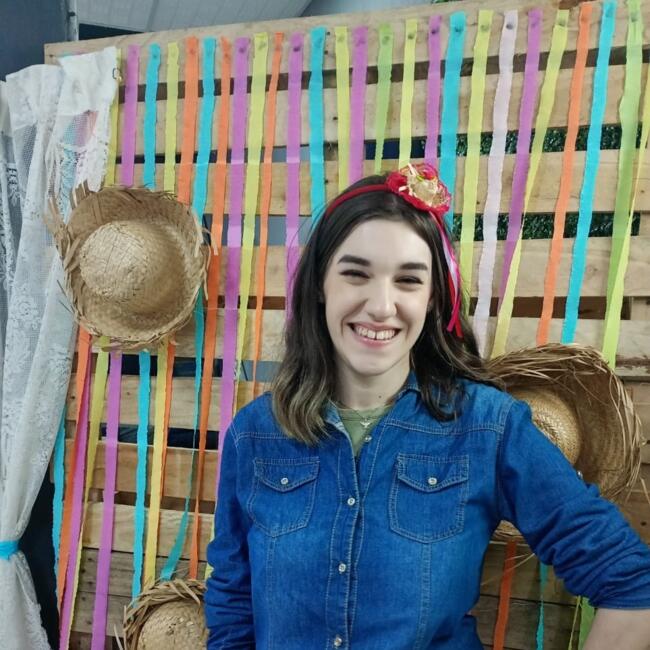 Babysitter in Porto Alegre: Julia valente
