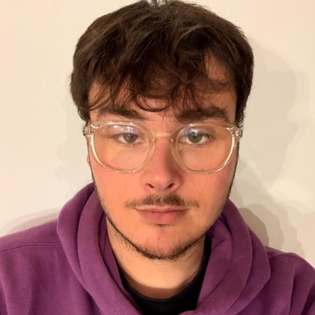 Babysitter in Villers-sur-Fère: Mickael