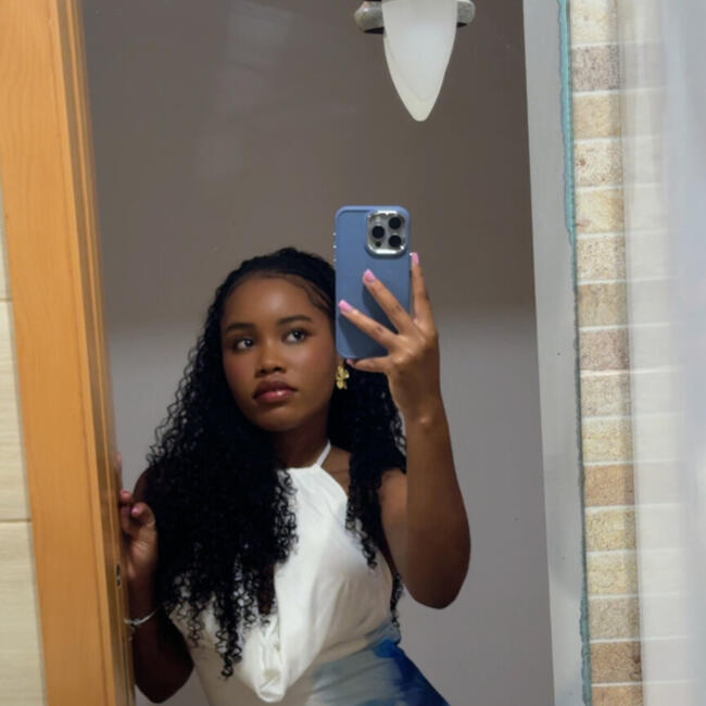 Babysitter a Bulle: Eline