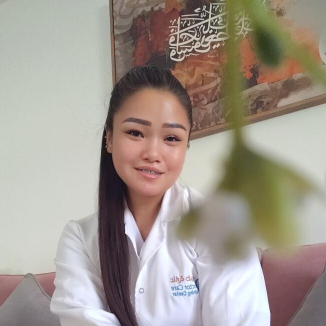 Nanny in Jeddah: Den