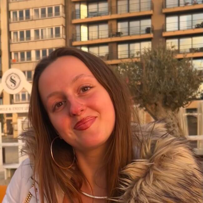 Babysitter in Brussel: Lea