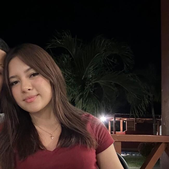 Babysitter in Las Lomas: Hatvany