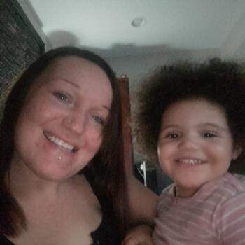 Babysitter in Oshawa: Vanessa
