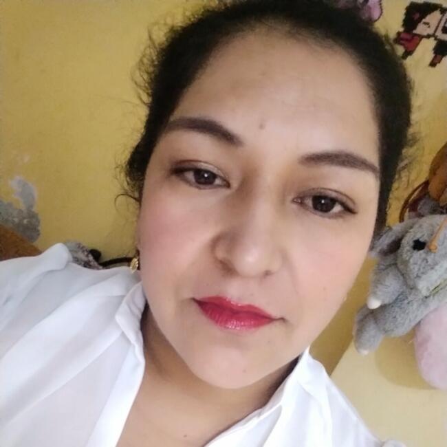Babysitter in La Esperanza (Departamento de La Libertad): Mariana