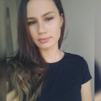Babysitters in Brasília: Naiele