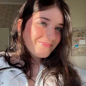 Babysitter in Somerset West: Grace