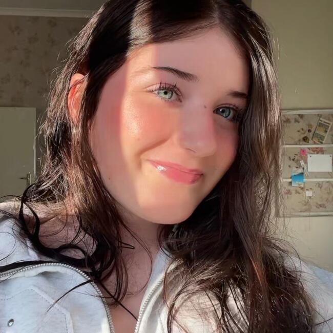 Babysitter in Somerset West: Grace