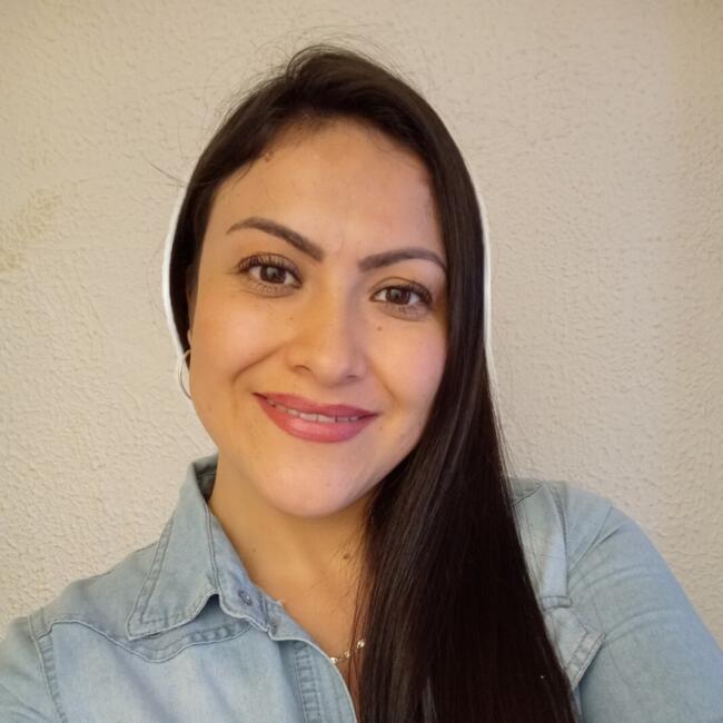 Niñera en Bogotá: Astrid