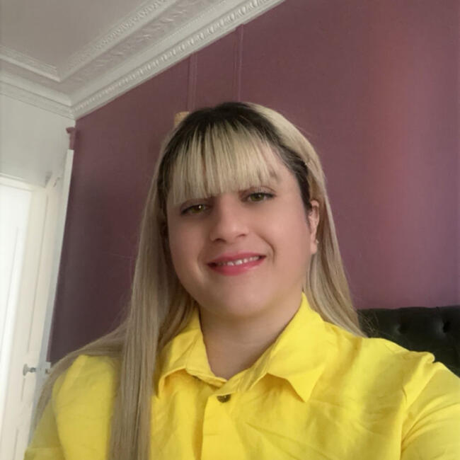 Nounou à Paris: Dihia