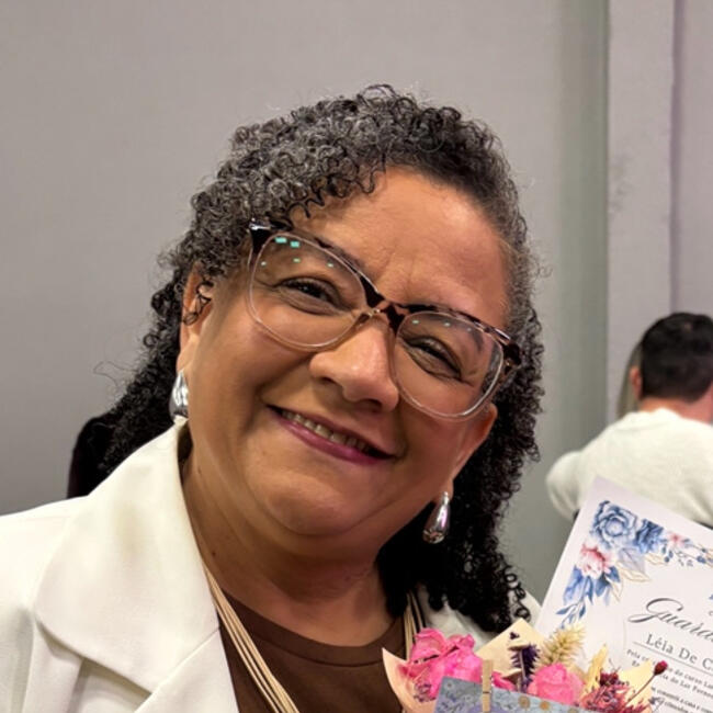 Babá em Itajaí: Léia