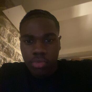 Babysitter in Ivry-sur-Seine: Ysaël