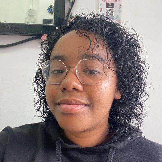 Babysitter in London: Nicole Carolina