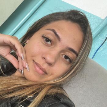 Babá em Embu das Artes: Amanda