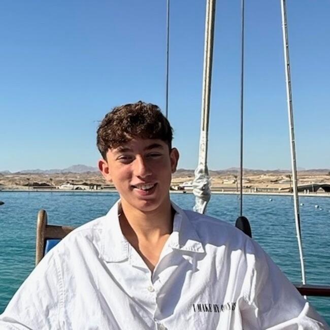 Babysitter in Liverpool: Hamza