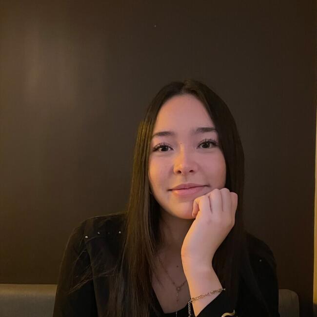 Babysitter in Lyon: Nina