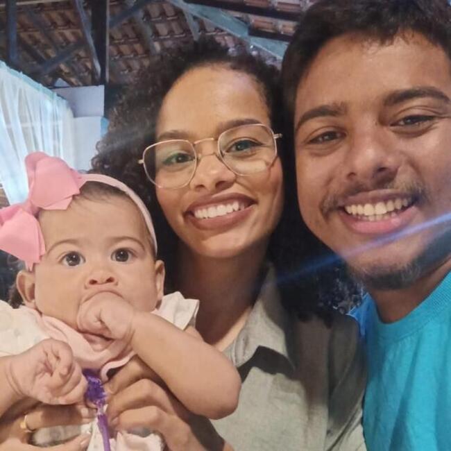 Emprego de babá em Vitória: João