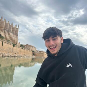 Babysitter in Lyon: Andy