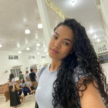 Babysitter in Belém: Laissa