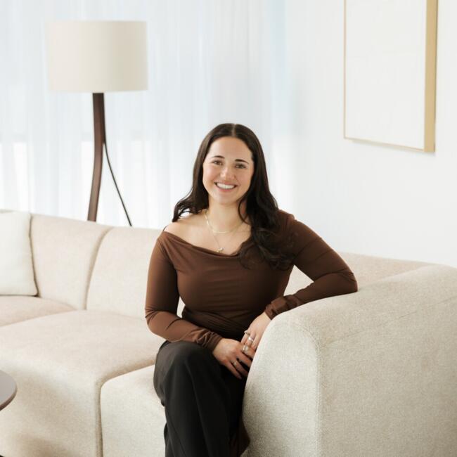 Babysitter in Rolleston: Evania