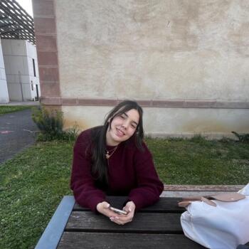 Babysitter in Castres-sur-l'Agout: Fati