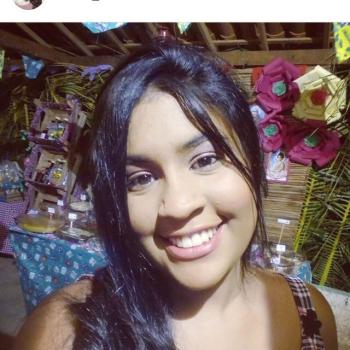Babá em Maceió: Sanielle