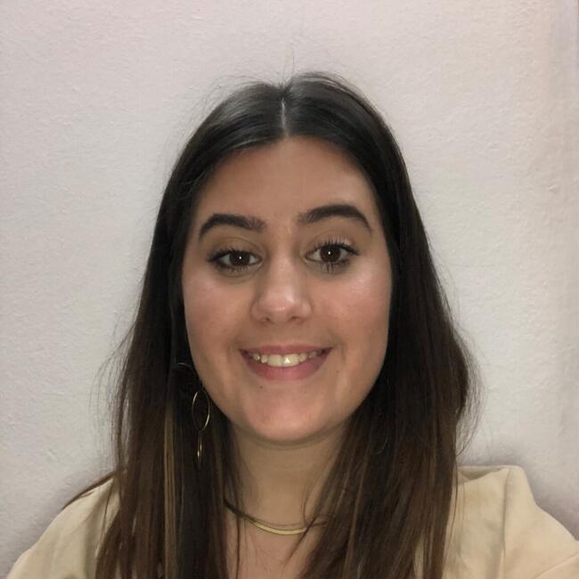 Babysitter in Granollers: Alba