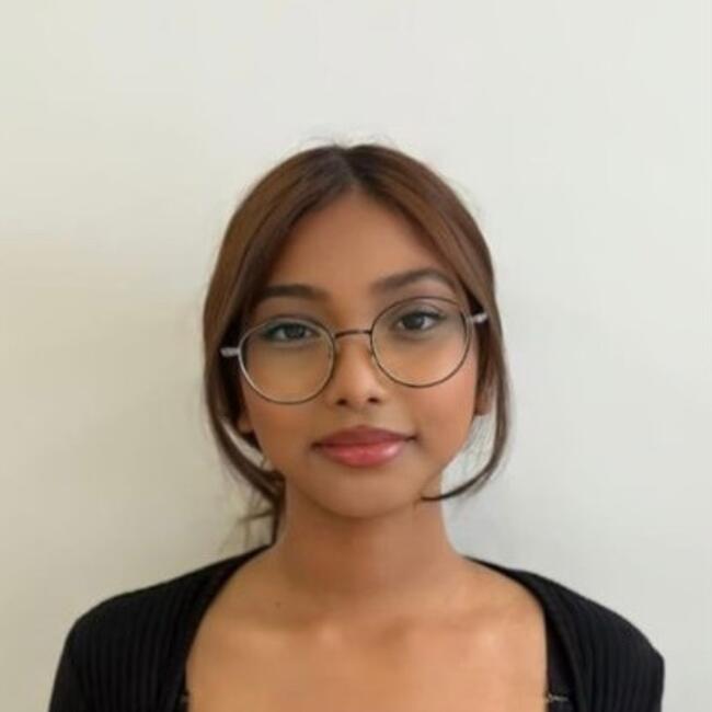 Babysitter in Singapore Island: Diane 