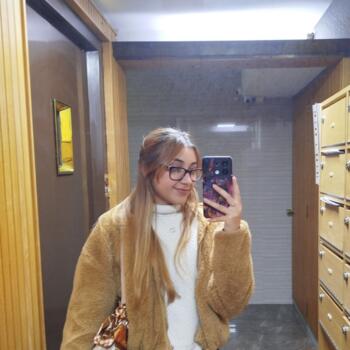 Babysitter in Montevideo: Romina