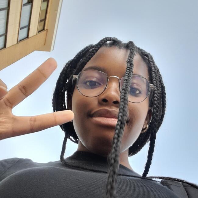 Babysitter in Dilbeek: Ketsia