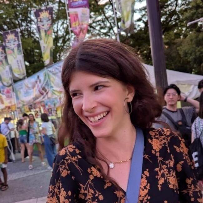 Babysitter in Lille: Adèle