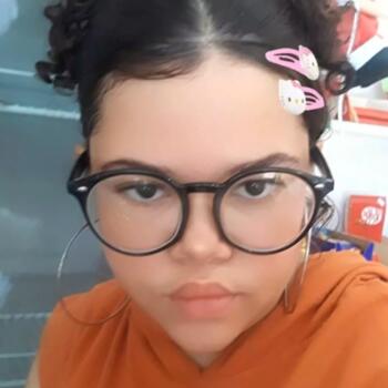 Emprego de babá em Embu das Artes: emprego de babá Karen