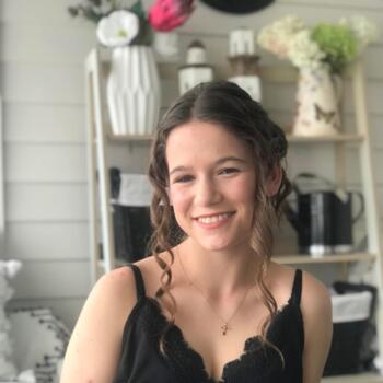 Babysitter in Upper Hutt: Paige