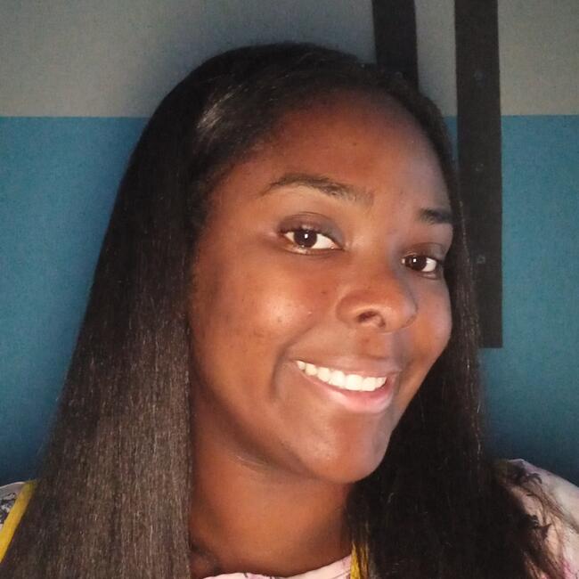 Babysitter in Jaraguá do Sul: Antonielly