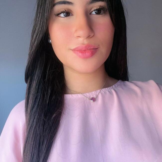 Babysitter in Galapagar: Rania